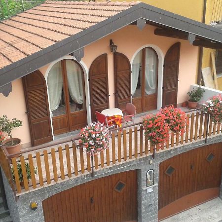 Chalet Con Piscina Garzeno Zewnętrze zdjęcie