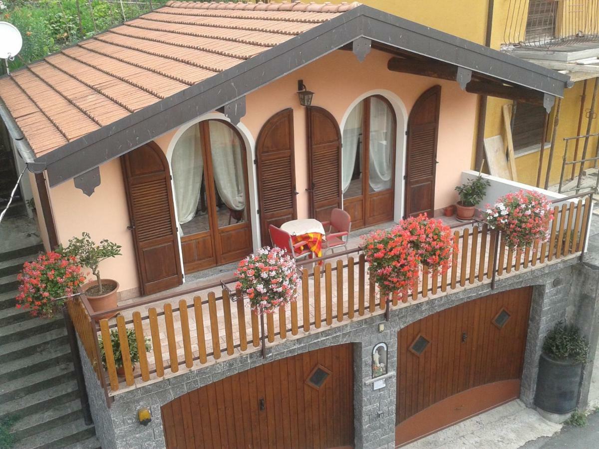 Chalet Con Piscina Garzeno Zewnętrze zdjęcie