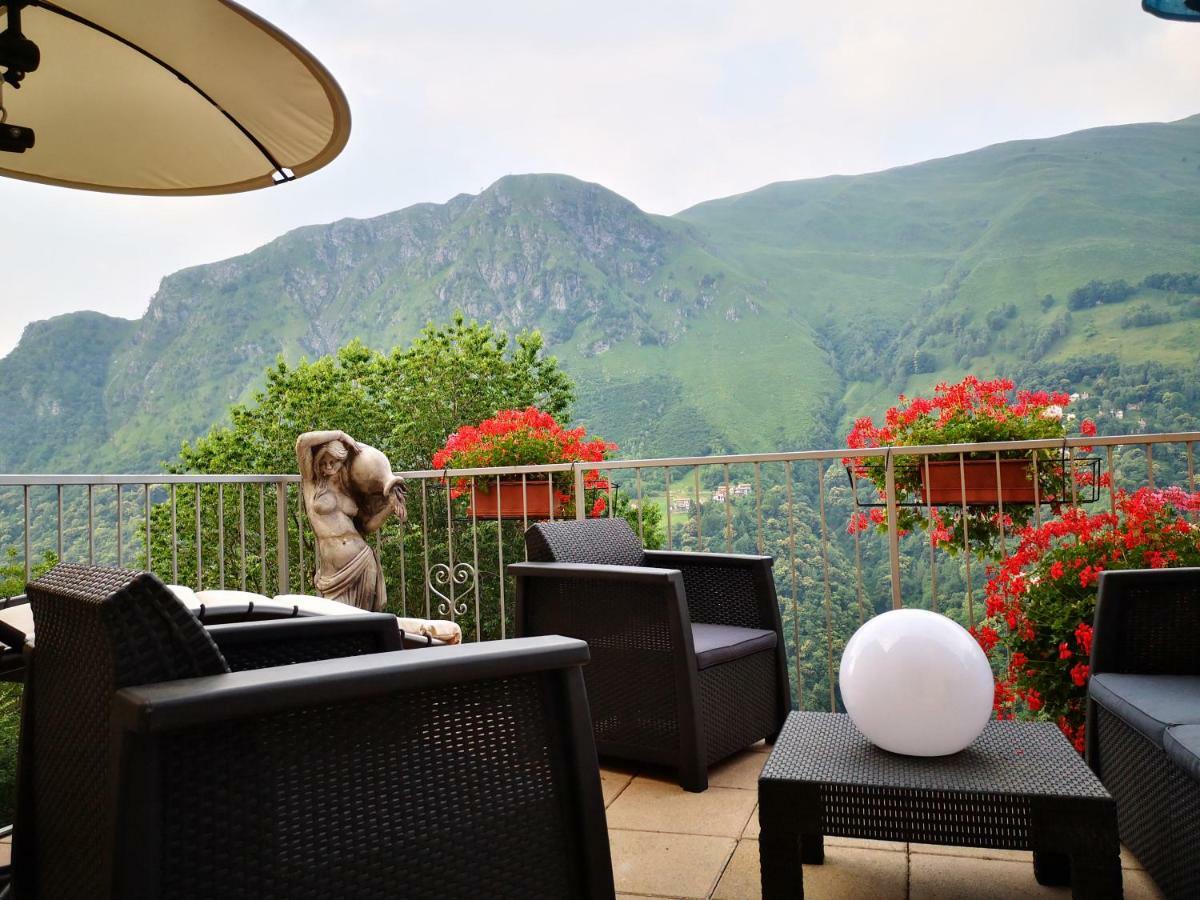 Chalet Con Piscina Garzeno Zewnętrze zdjęcie