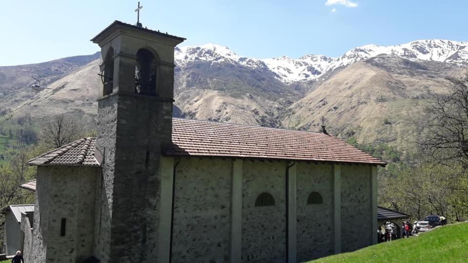 Chalet Con Piscina Garzeno Zewnętrze zdjęcie