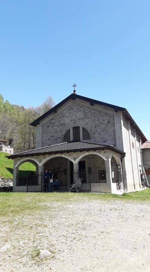 Chalet Con Piscina Garzeno Zewnętrze zdjęcie